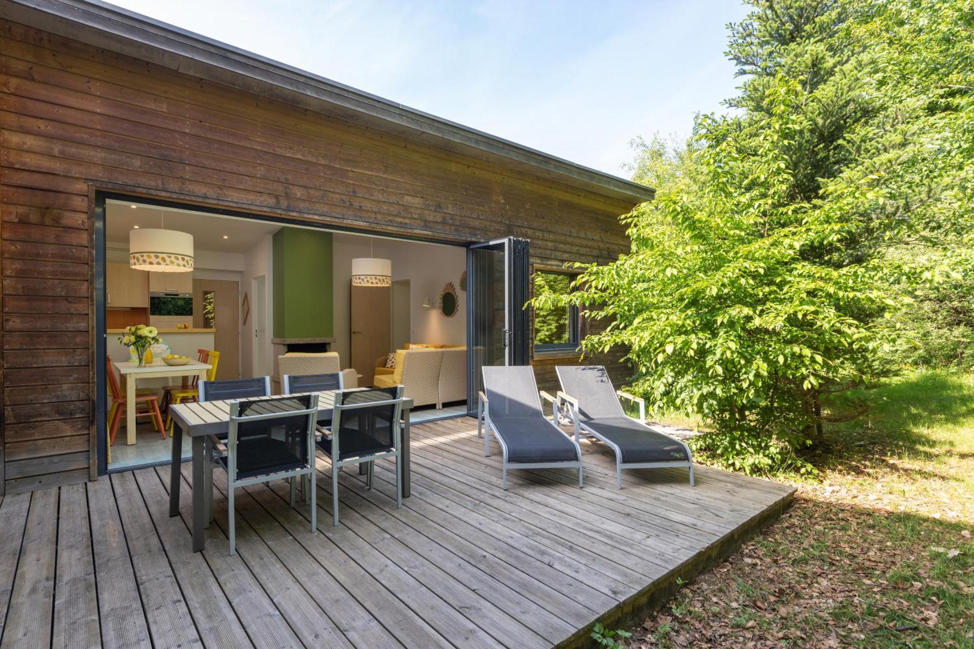 Center Parcs Les Trois Forets Атини Екстериор снимка